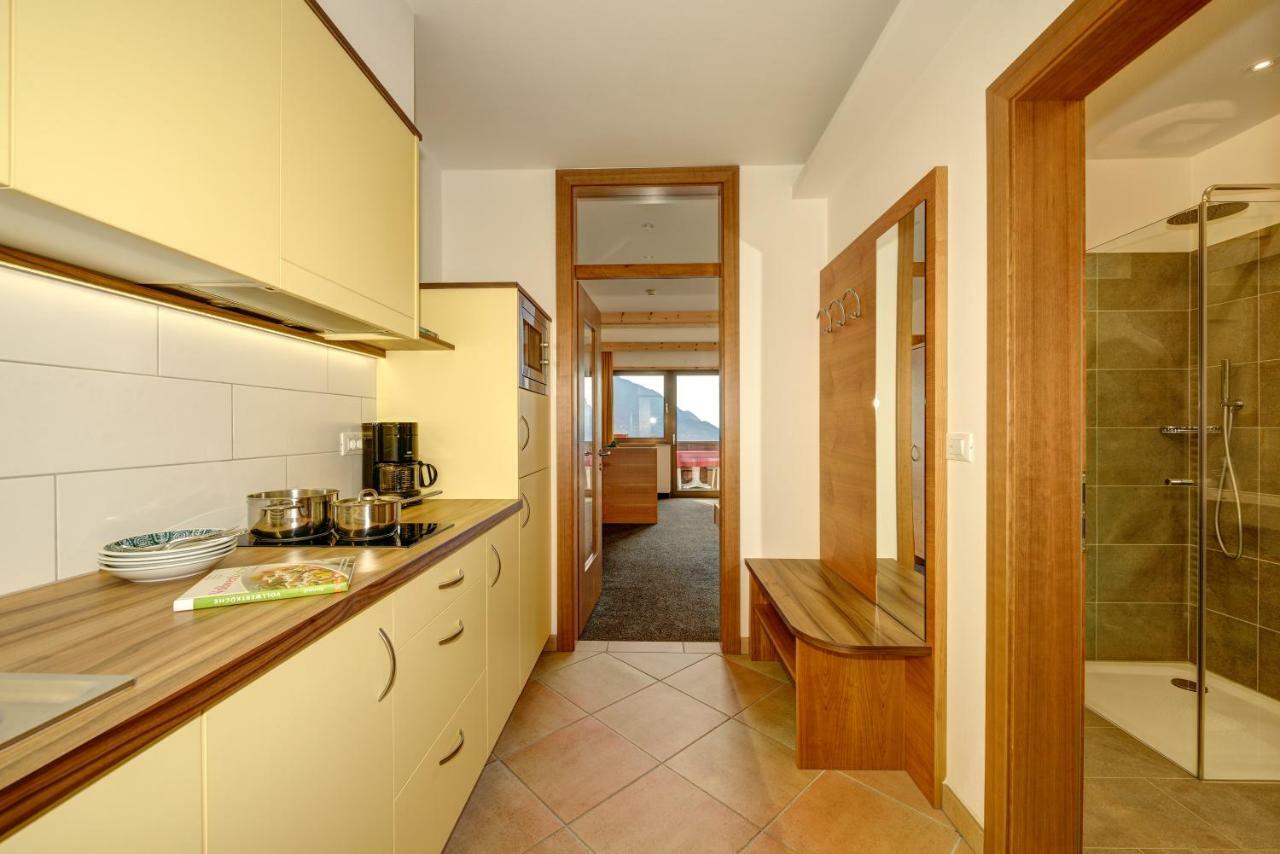 Hotel Appartement Inge Tirolo Exterior photo
